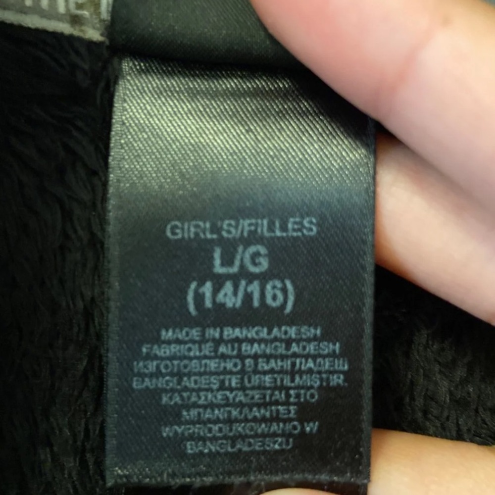 SOLD - Girls North Face Jacket - Picture 3 of 5